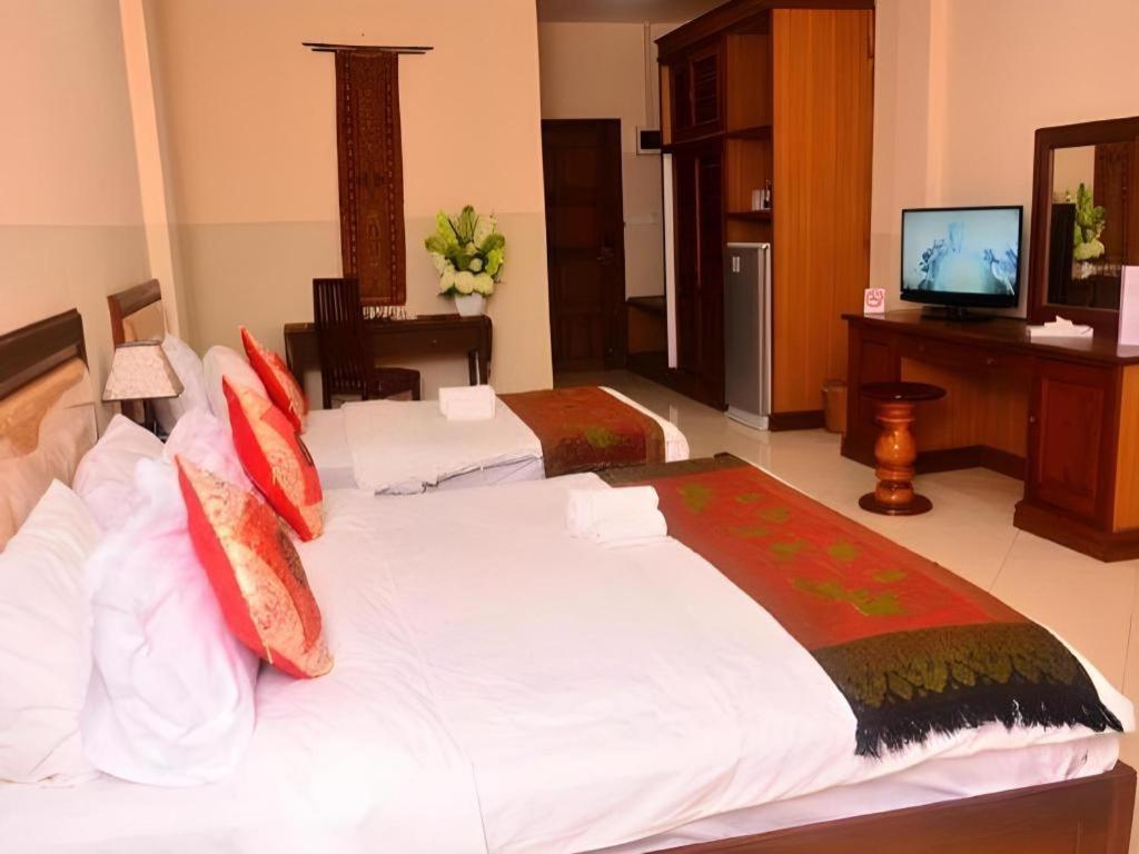 New Rose Boutique Hotel Vientiane Extérieur photo